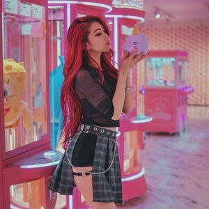 Oolong Adjustable Side Slit Skirt